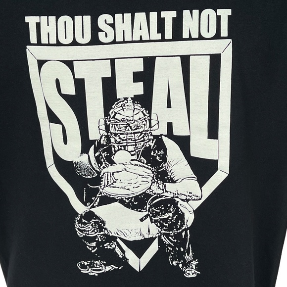 Teespring Unisex "Thou Shalt Not Steal" Navy Baseball Graphic Tee sz M ⚾️ - Picture 1 of 8